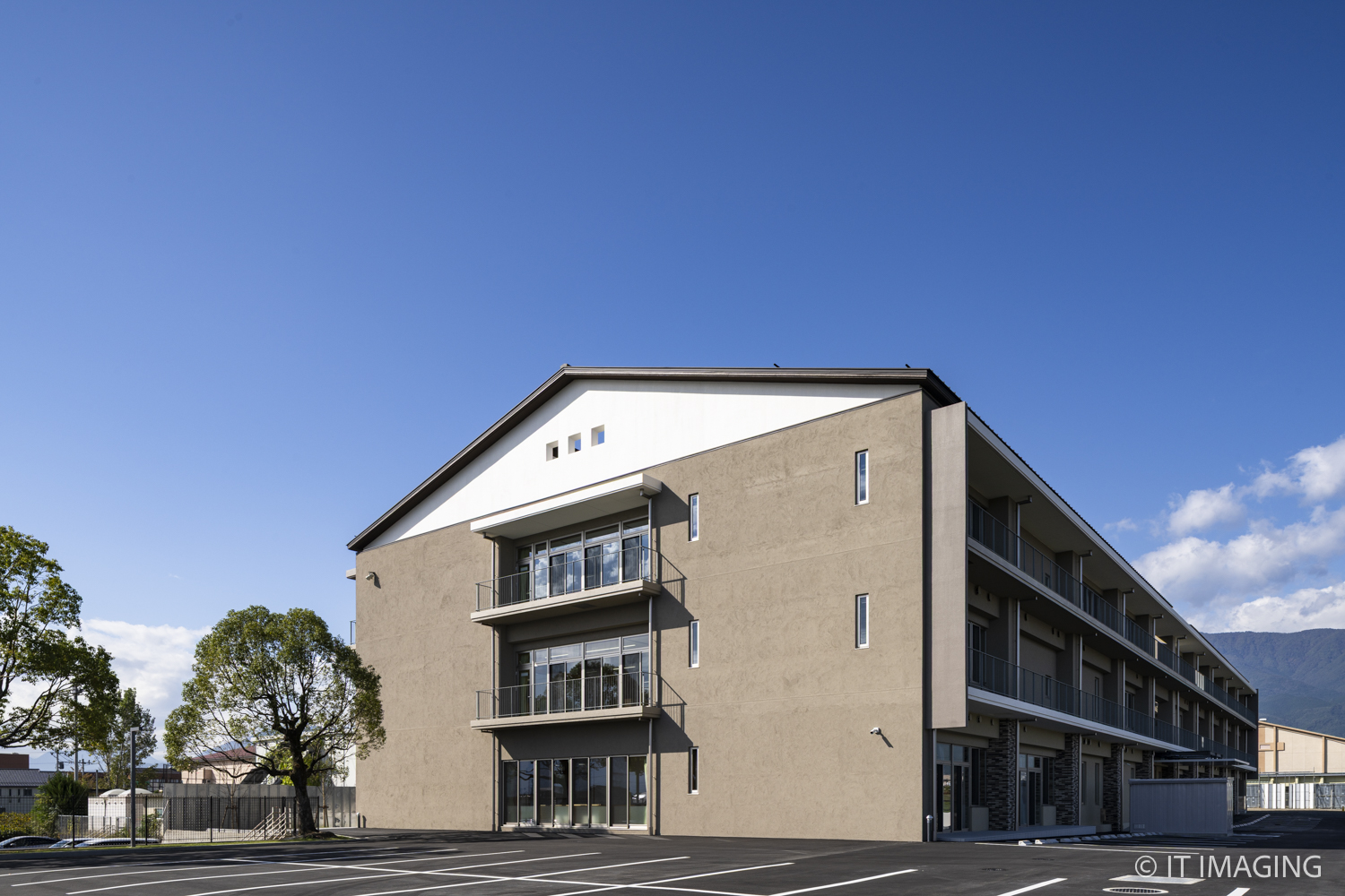 【公共事業】南アルプス市×市川工務店　南アルプス市立若草小学校